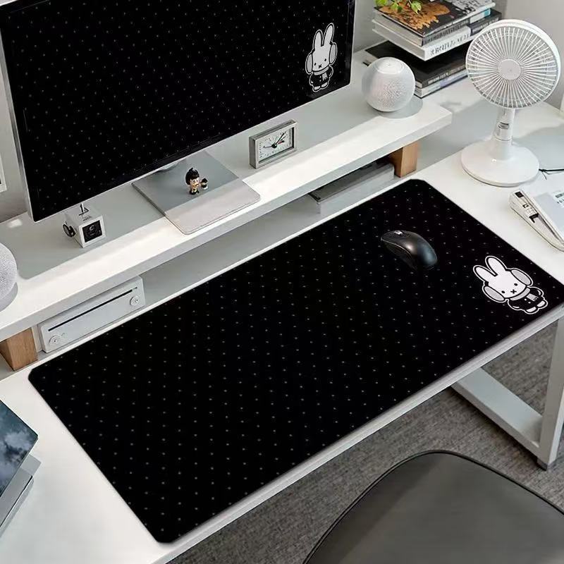وسادة فأرة كبيرة لطيفة على شكل - مراجعة Gaming Keyboard High Ground وسعره